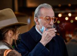 Vittorio Feltri lascia il Consiglio comunale di Milano. Il giornalista: "Ho un cancro"