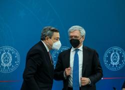 Il Consiglio dei ministri approva il Def: crescita fissata al 3,1% ma "pesa l'incertezza"