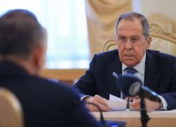 Ucraina, Kuleba: "Come Seconda Guerra Mondiale". Lavrov: "Kiev provoca"