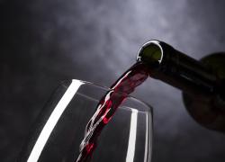 Oeno Group punta sul ruolo dell'Italia nel mercato del vino: un investimento godibile contro l’inflazione