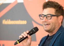 #DIMALEINBINI. Big Show con il trio Enrico Papi, Scintilla e Cristina D’avena è davvero un bel programma. Alla faccia di Andrea Pucci che rosica pure per La Pupa e il Secchione
