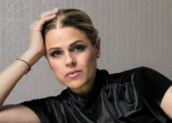 Tosca cantante, malattia, età, canzoni, figli e marito: tutto sulla vita privata