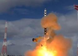 Ucraina, Mosca testa missile intercontinentale Sarmat. Putin: "Garanzia di sicurezza"