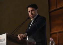 Ucraina, Conte: "No a invio armi fuori da art.51 Onu. Petrocelli? Via dal gruppo"