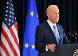 Ritiro di Biden “questione di ore”, Pelosi, Obama e i leader del Congresso in pressing, possibile una mini-primaria tra i Dem - ESCLUSIVA