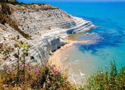 La Scala dei Turchi in vendita? Il proprietario: "La do ad Elon Musk"