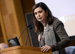Boldrini vs Meloni: "Lei guida moderata? No è reazionaria e oscurantista"