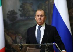 Petrolio russo, niente stop: salta l'accordo. Lavrov: "Dialogo aperto con l'Ue"