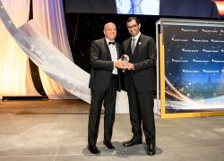 L'Atlantic Council premia Claudio Descalzi per " il ruolo straordinario assunto nel settore energetico"