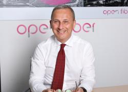 Open Fiber, Tim e FiberCop: siglato accordo per accellerare la copertura del Paese con reti VHCN 