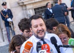 Dl Ucraina bis, slitta voto alla Camera. Salvini da Draghi: "Altre armi non sono la soluzione"