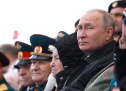 Lista nera di Putin, chi non può entrare in Russia: da Joe Biden a Morgan Freeman
