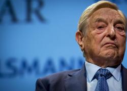 Guerra in Ucraina, Soros sfida la Russia e chiama Draghi: "Serve leader per un progetto federale europeo"