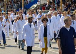 2 giugno tra sogno e realtà: alla parata sfilano i sanitari e non gli studenti schiacciati dal lockdown
