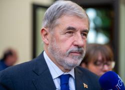 Regionali Liguria, il sindaco di Genova Marco Bucci candidato governatore per il cdx contro Andrea Orlando, il governo: "È la persona giusta”