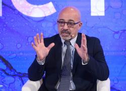 Leonardo valuta riduzione investimenti nel Regno Unito; ritardi contratto New Medium Helicopter da &pound;1 miliardo