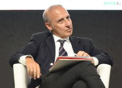 Giorgio Starace, chi è  l'ambasciatore d'Italia in Russia: moglie, fratello, curriculum e Putin