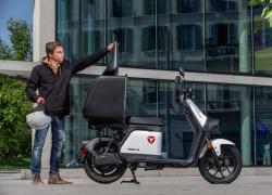 Y1S di Yadea, lo scooter che elettrizza il tuo business