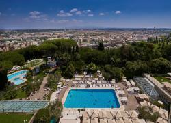 Rome Cavalieri, A Waldorf Astoria Hotel: riparte la stagione estiva di un vero e proprio resort nel cuore della Capitale
