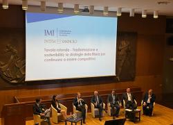 Intesa Sanpaolo, sfide e opportunità per la filiera automotive: al centro elettrificazione, transizione green ed energetica