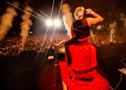 Achille Lauro infiamma Milano: in 12mila persone per la data del Superstar Tour