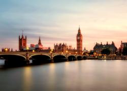 MI6: le forze speciali britanniche hanno recuperato un velivolo "non convenzionale " nel nord dell'Inghilterra - ESCLUSIVA