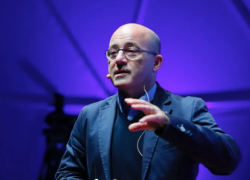 Gas, Cingolani: "Entro l'inverno indipendenti da quello russo, scorte al 70%"