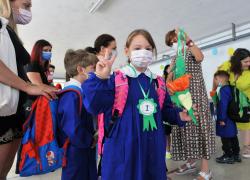 Mascherine a scuola, da settembre ritorno in classe senza il dispositivo di protezione 