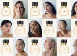 Victoria’s Secret lancia l'Eau De Parfum "Bare" per celebrare l'identità femminile