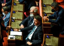 Elezioni, Matteo Renzi si candida in 5 città per salvare Italia Viva. Ecco quali sono