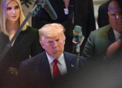 Trump indagato per i file classificati nella sua casa a Mar-a-Lago. L'ex presidente verso l'incriminazione
