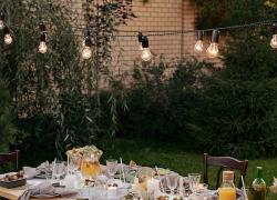 Ferragosto, il pranzo che esprime il declino del mondo: addio al Grande Risveglio