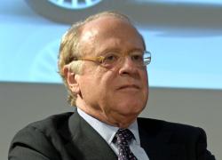 Price cap, Scaroni impallina Bonomi: "Irrealizzabile. Putin non chiuderà i rubinetti"