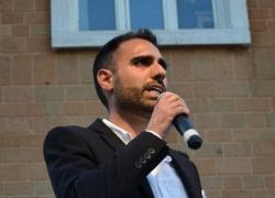 Pomezia, sfiducia al sindaco Adriano Zuccalà (M5s) da parte dei consiglieri. Cade l’ultima giunta grillina nel Lazio