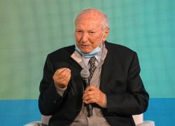 Piero Angela, la pagella: voti insufficienti in italiano e scienze, un 9 (in educazione fisica)