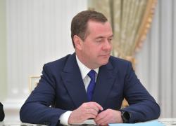 Price cap, Medvedev: “Se Ue lo imporrà, non ci sarà più gas russo in Europa”