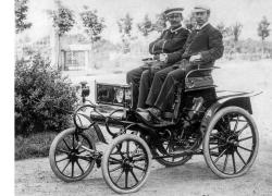 Opel festeggia 160 anni: il viaggio che ha portato l'azienda a diventare un colosso dell'automotive

