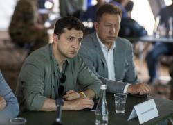 Ucraina, l'appello pacifista di Yurii Sheliazhenko che bacchetta Zelenskyj:  "Chi, se non noi stessi, può fermare la guerra?"