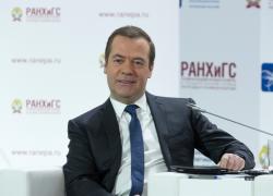 Russia, Medvedev avverte: "Garanzie Kiev per il cessate il fuoco sono un preludio alla Terza Guerra Mondiale"