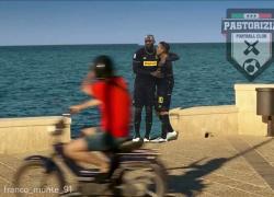 "Lautaro e Lukaku sono gay", il web ci crede e piovono i meme