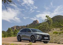 Nuovo DS 7: un viaggio nella raffinatezza