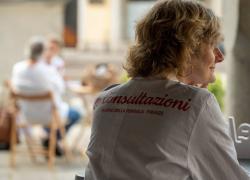 Giornata Internazionale delle Consultazioni Poetiche, il progetto ideato dal Théâtre de la Ville di Parigi 
