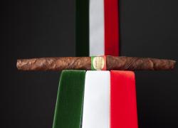 Manifatture Sigaro Toscano vince la Cigar Trophy Award Ceremony 2022: eletto “Best Cigar Other Countries”