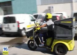 Poste Italiane accelera su obiettivo zero emissioni entro il 2030: al via 28mila nuovi tricicli elettrici 