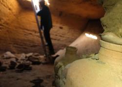 Israele, scoperta tomba sotterranea di pirati di 3300 anni fa, l'epoca di Ramses II - VIDEO