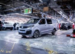Fiat Professional Scudo esce dalla linea di produzione dello stabilimento di Luton