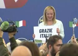 Elezioni politiche 2022, Meloni esulta: "Gli italiani avranno un governo che esce da una loro indicazione chiara alle urne"