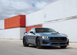 Nuova Ford Mustang migliora nello stile e nelle prestazioni
