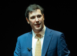 Francesco Vecchi chi è: età, moglie, figli, stipendio, partito politico, origini, altezza, Zona Bianca, Mattino Cinque