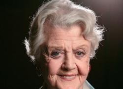 Angela Lansbury: causa morte, malattia e tumore della Signora in giallo
